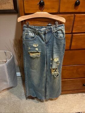 Distressed Wide Leg Women's Jeans - Blue